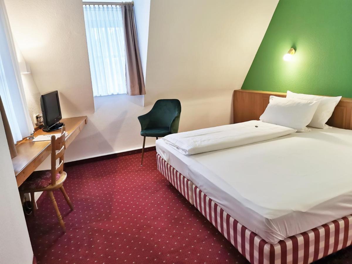 Landhotel Oelmuehle Mombris Esterno foto