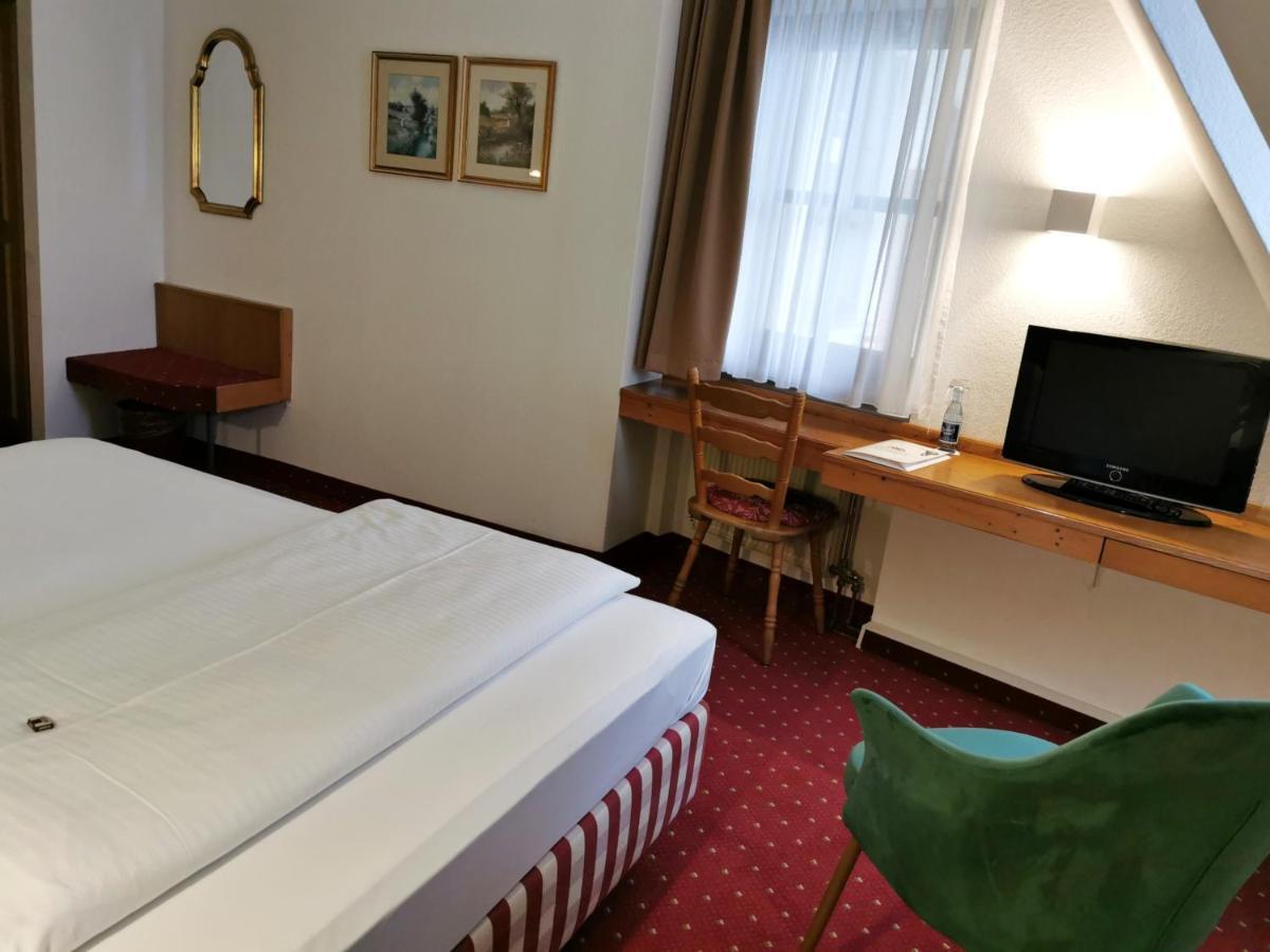 Landhotel Oelmuehle Mombris Esterno foto