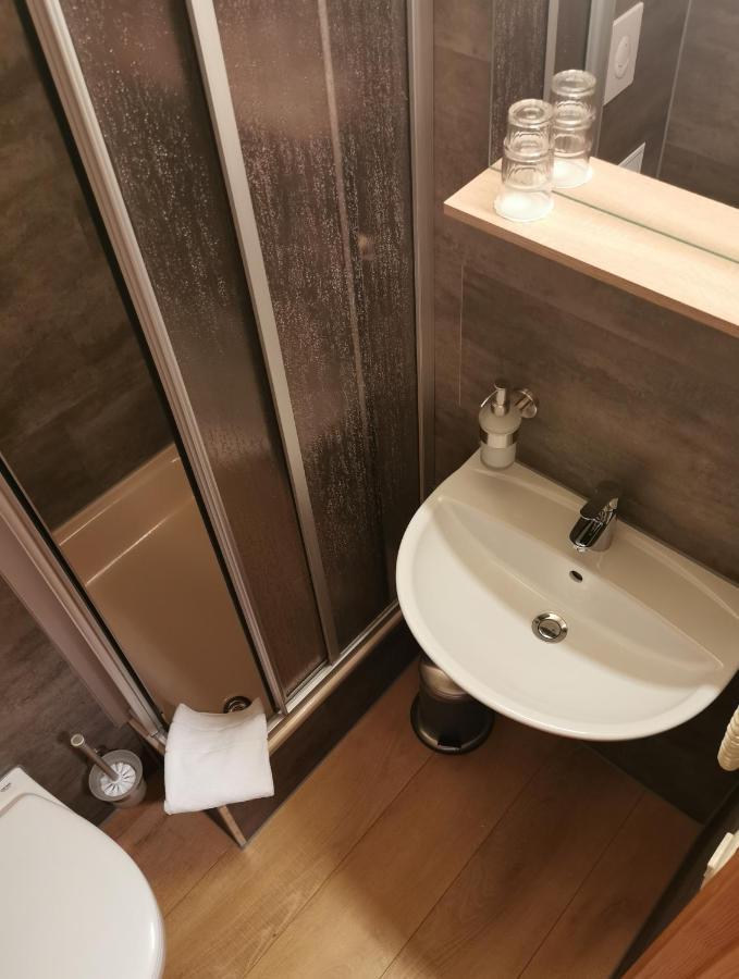 Landhotel Oelmuehle Mombris Esterno foto