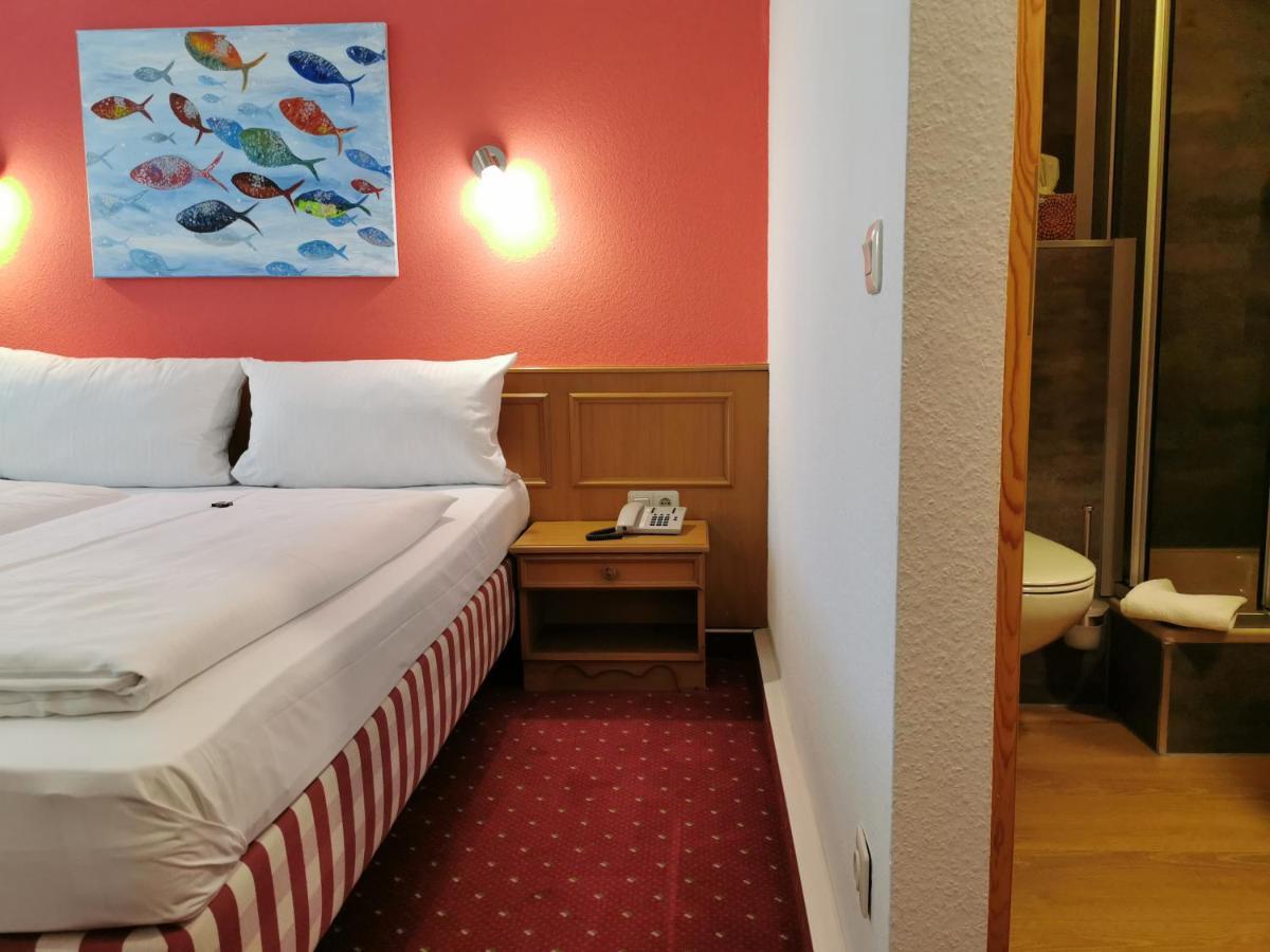 Landhotel Oelmuehle Mombris Esterno foto