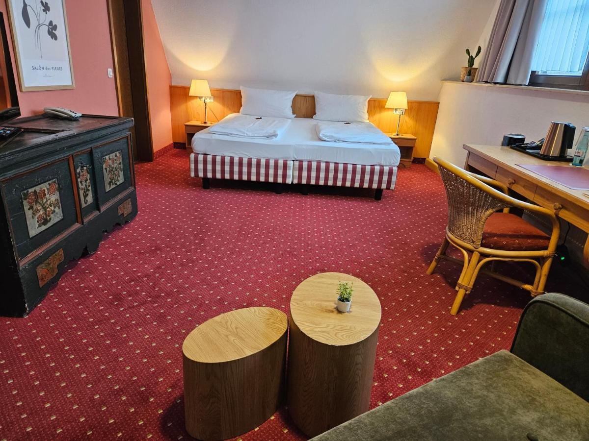 Landhotel Oelmuehle Mombris Esterno foto