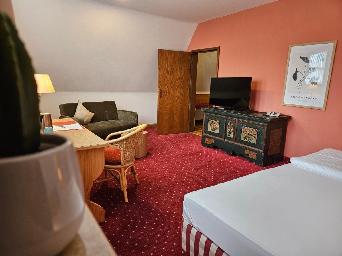 Landhotel Oelmuehle Mombris Esterno foto